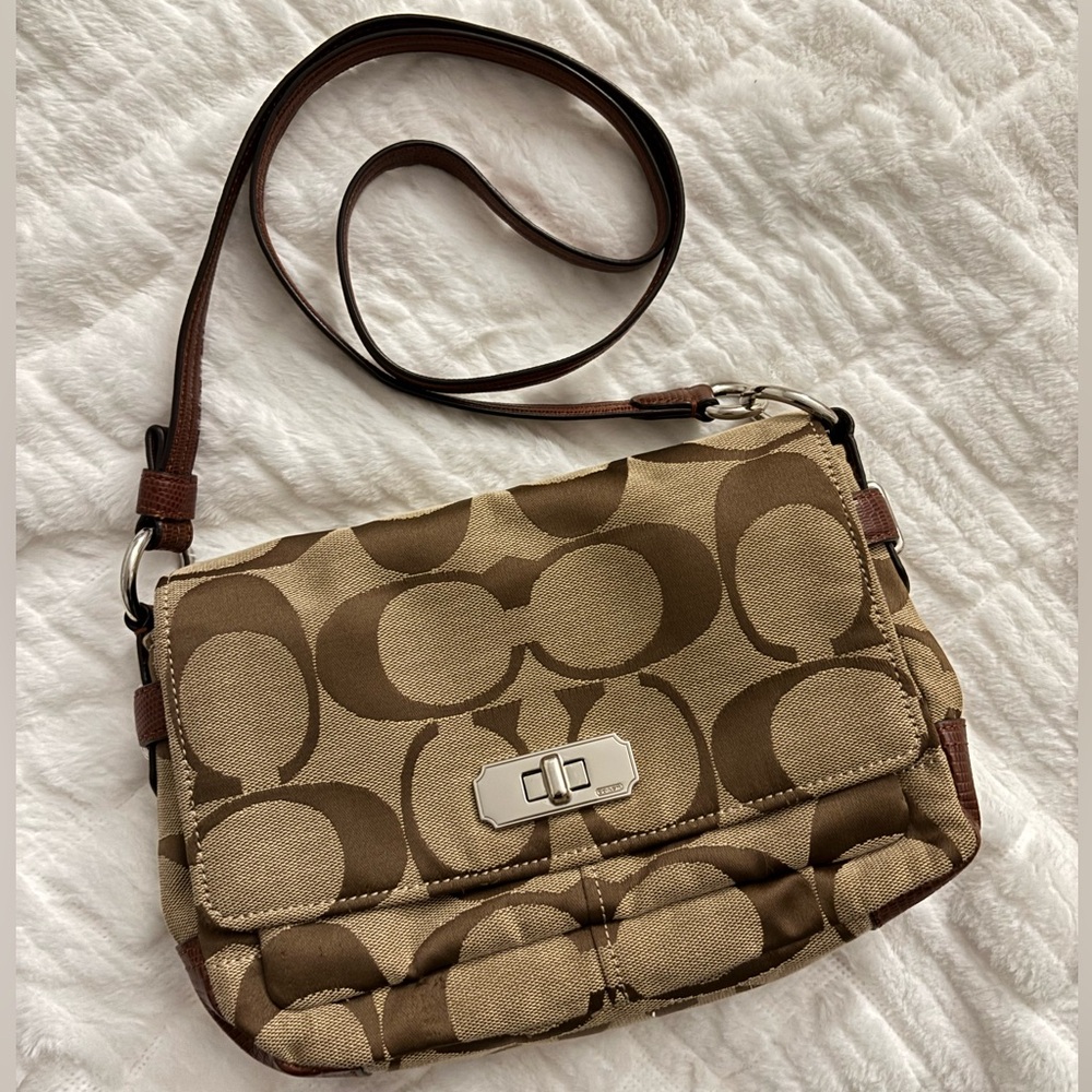 Coach Signature Canvas Brown Tan Chelsea Crossbody Bag F17798